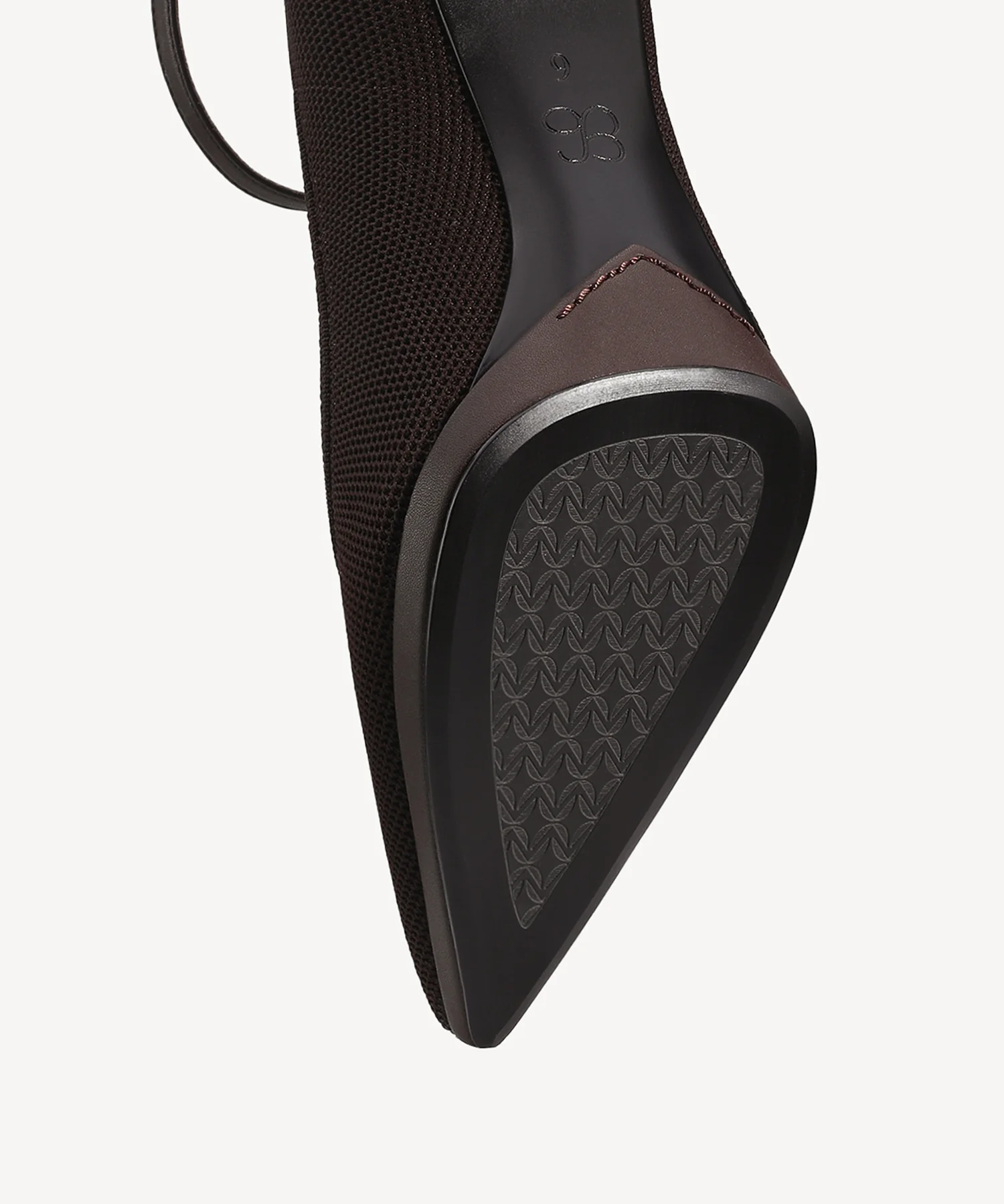 DeltaVista Pointed Toe Heeled Platform Pump - Image 24