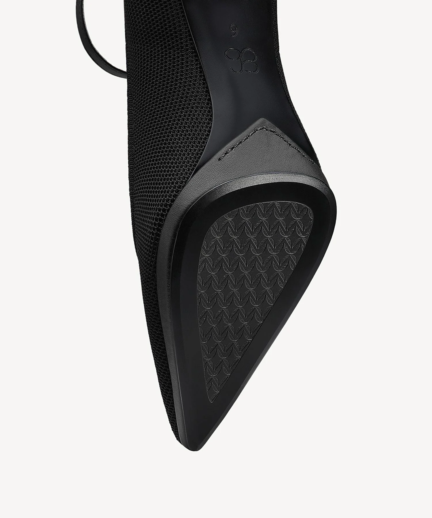 DeltaVista Pointed Toe Heeled Platform Pump - Image 6