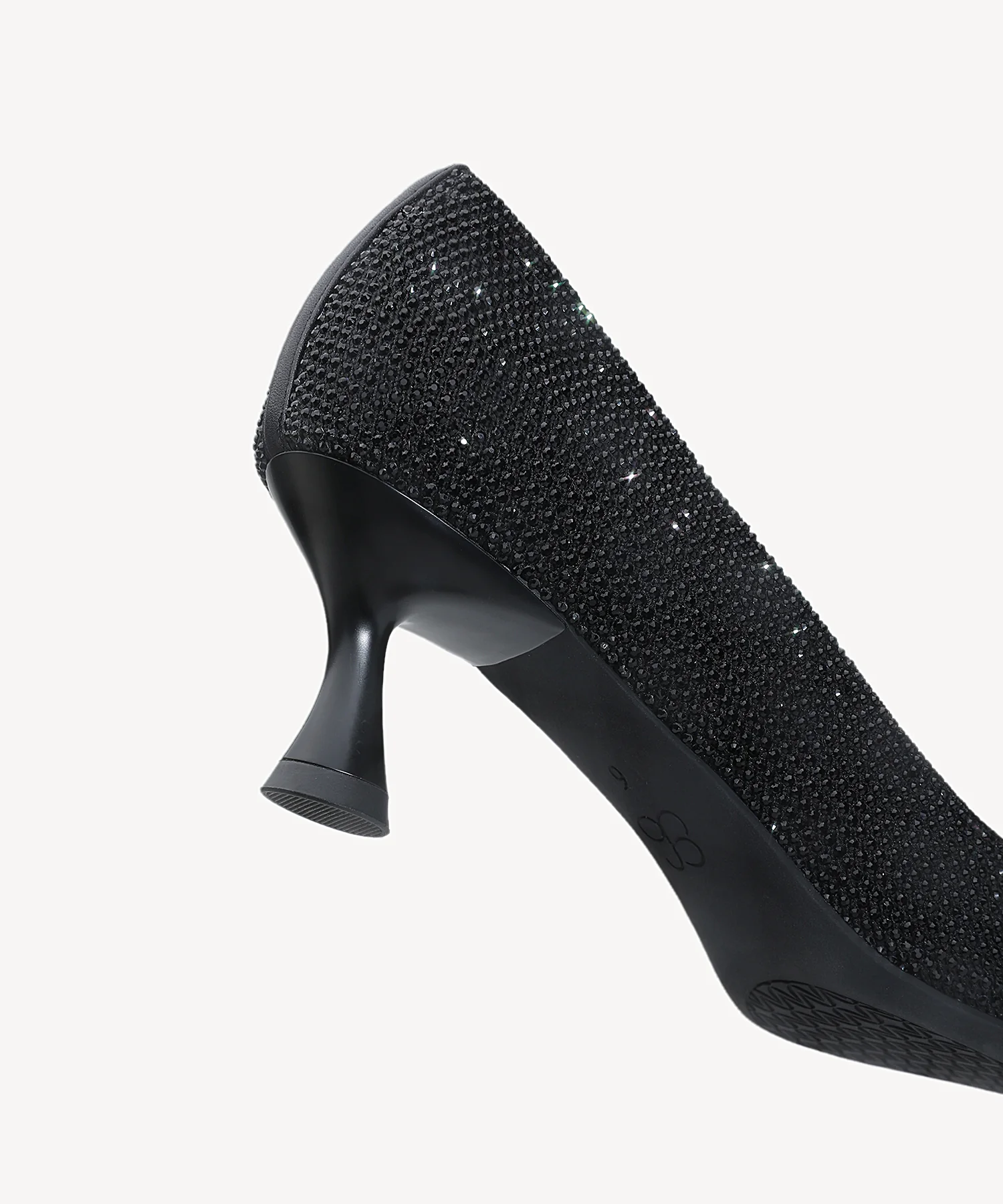 EternalPace Diamond Pointed Toe Heeled Pump - Low Heeled - Image 17