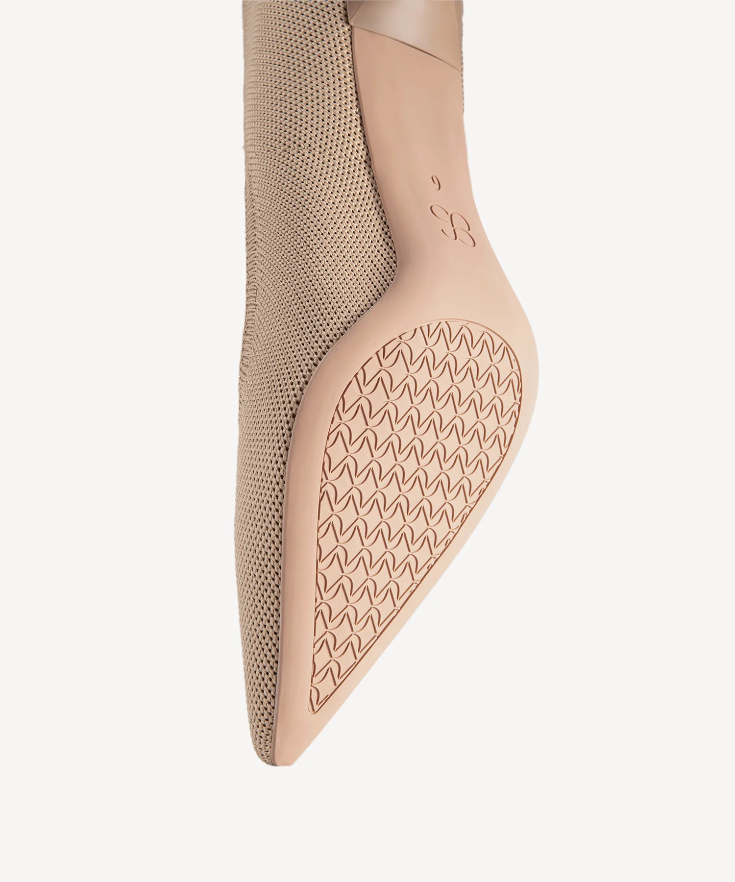 EternalPace Minimalist Stiletto Heeled Pump - Image 7