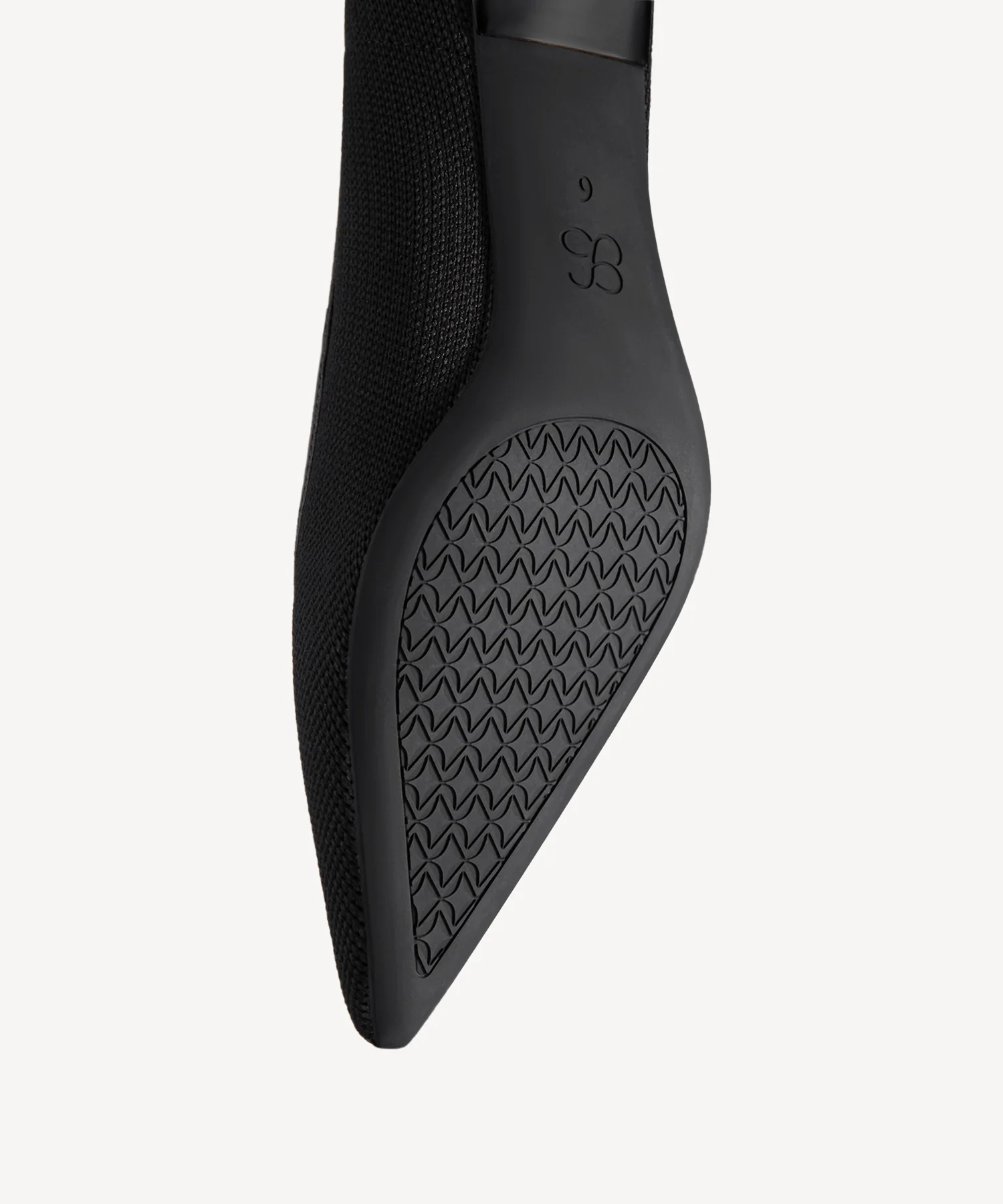 EternalPace Minimalist Stiletto Heeled Pump - 2X Wide - Image 11