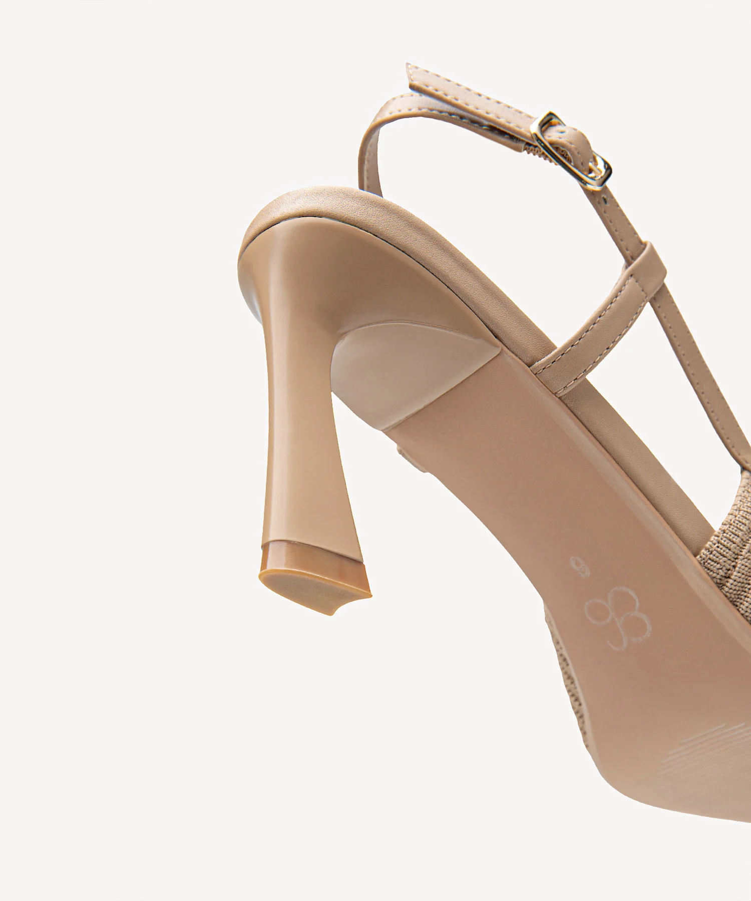 Minimalist Weave Pointed Toe Heeled Slingback - Image 5