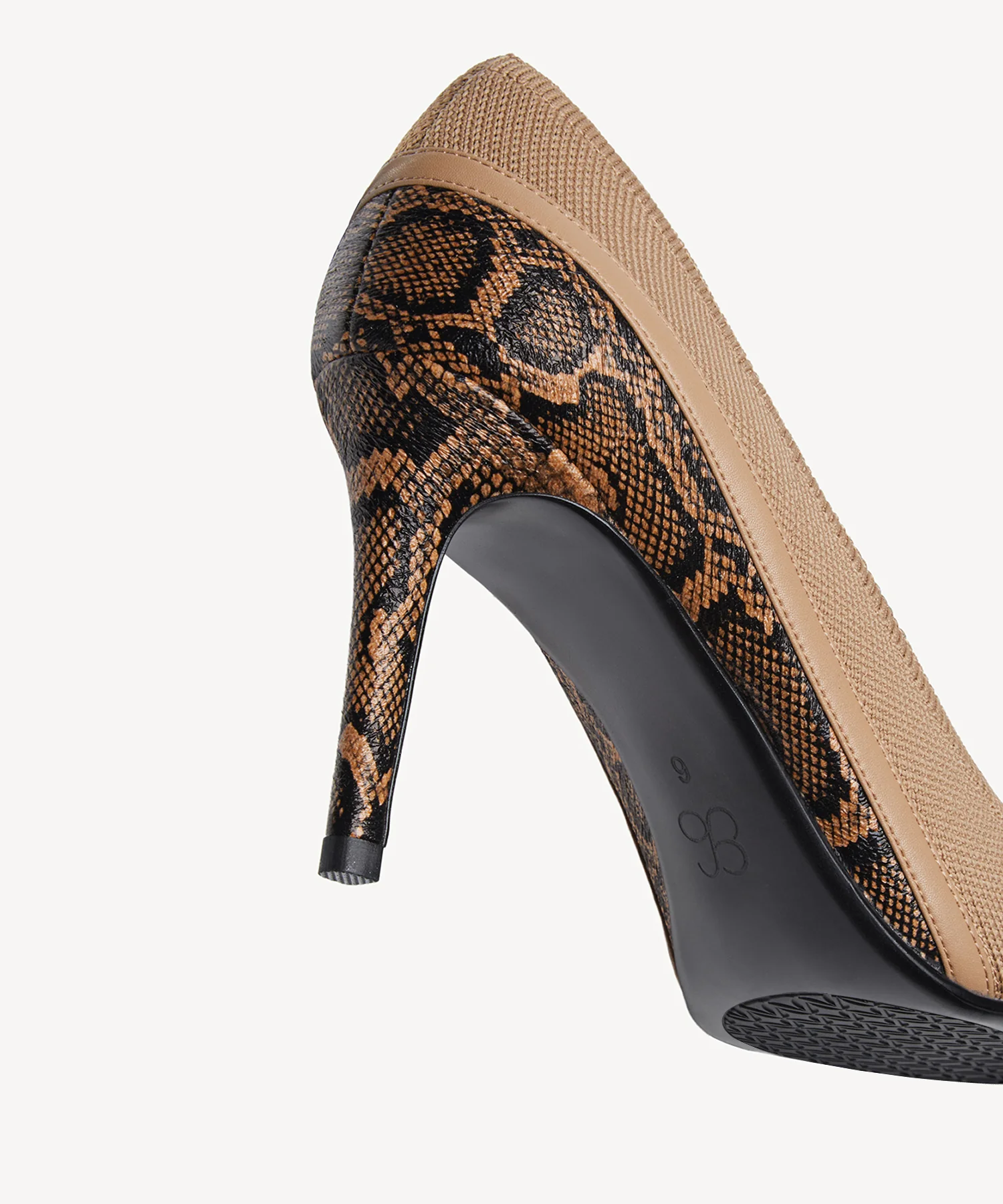 SerpentChic Pointed Toe Heeled Pump - Image 12