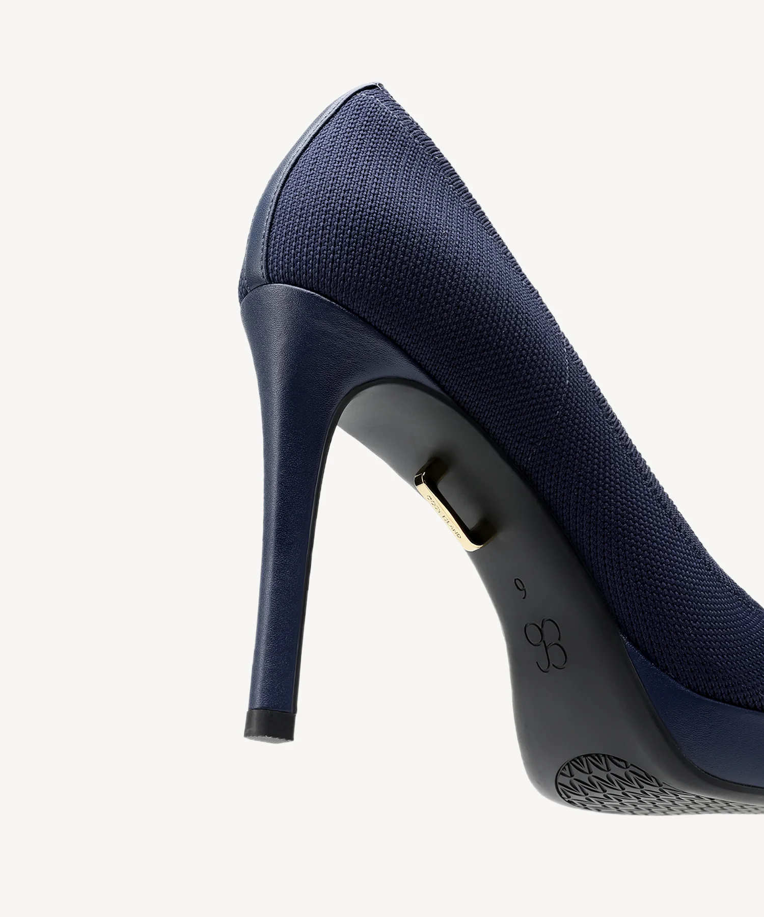 StyleFlex Pointed Toe Heeled Platform Pump - Image 21