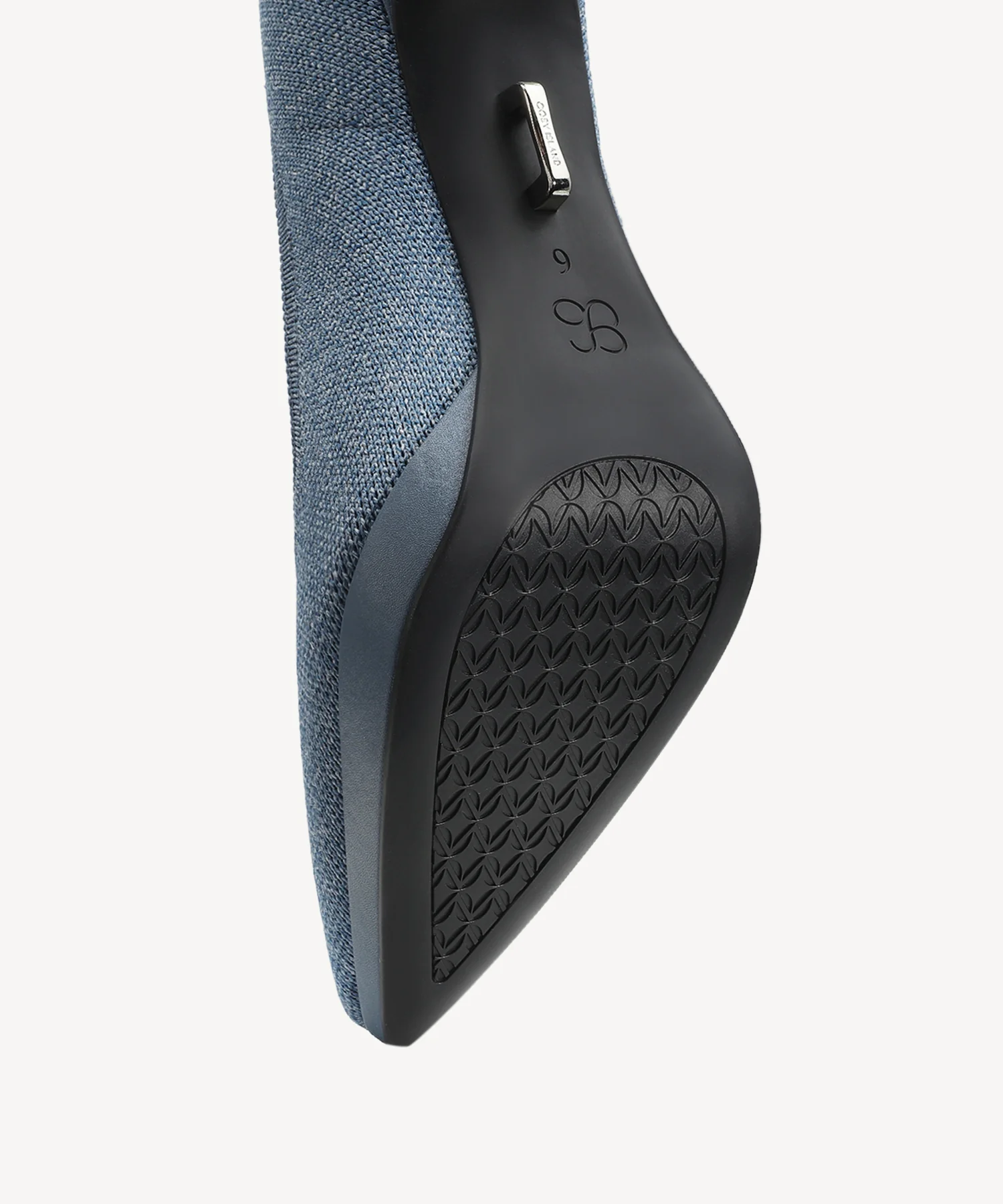 StyleFlex Pointed Toe Heeled Platform Pump - Image 50