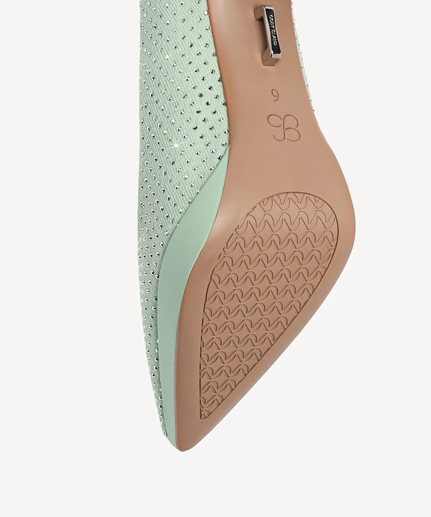StyleFlex Pointed Toe Heeled Platform Pump - Image 64
