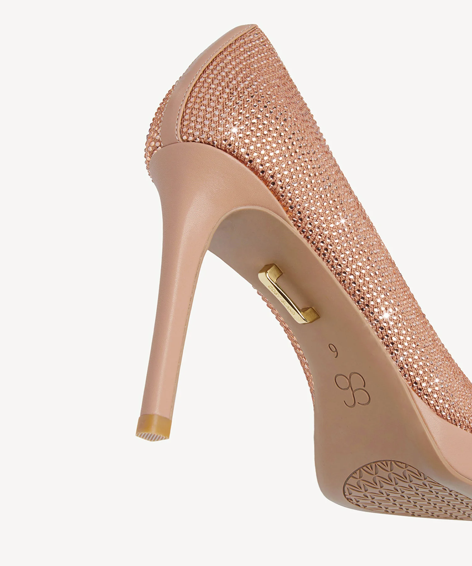 StyleFlex Pointed Toe Heeled Platform Pump - Image 70