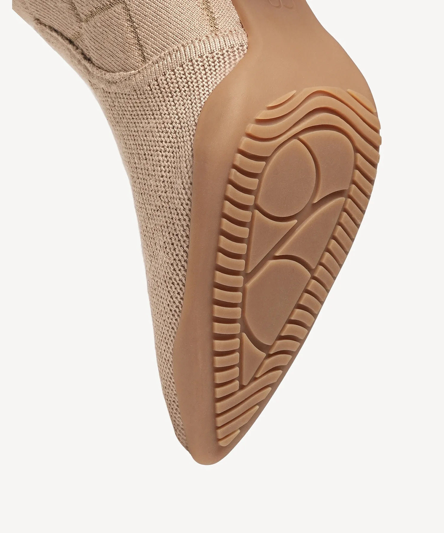 UrbanEase Pointed Toe Block Heel Ankle Boot - Image 18