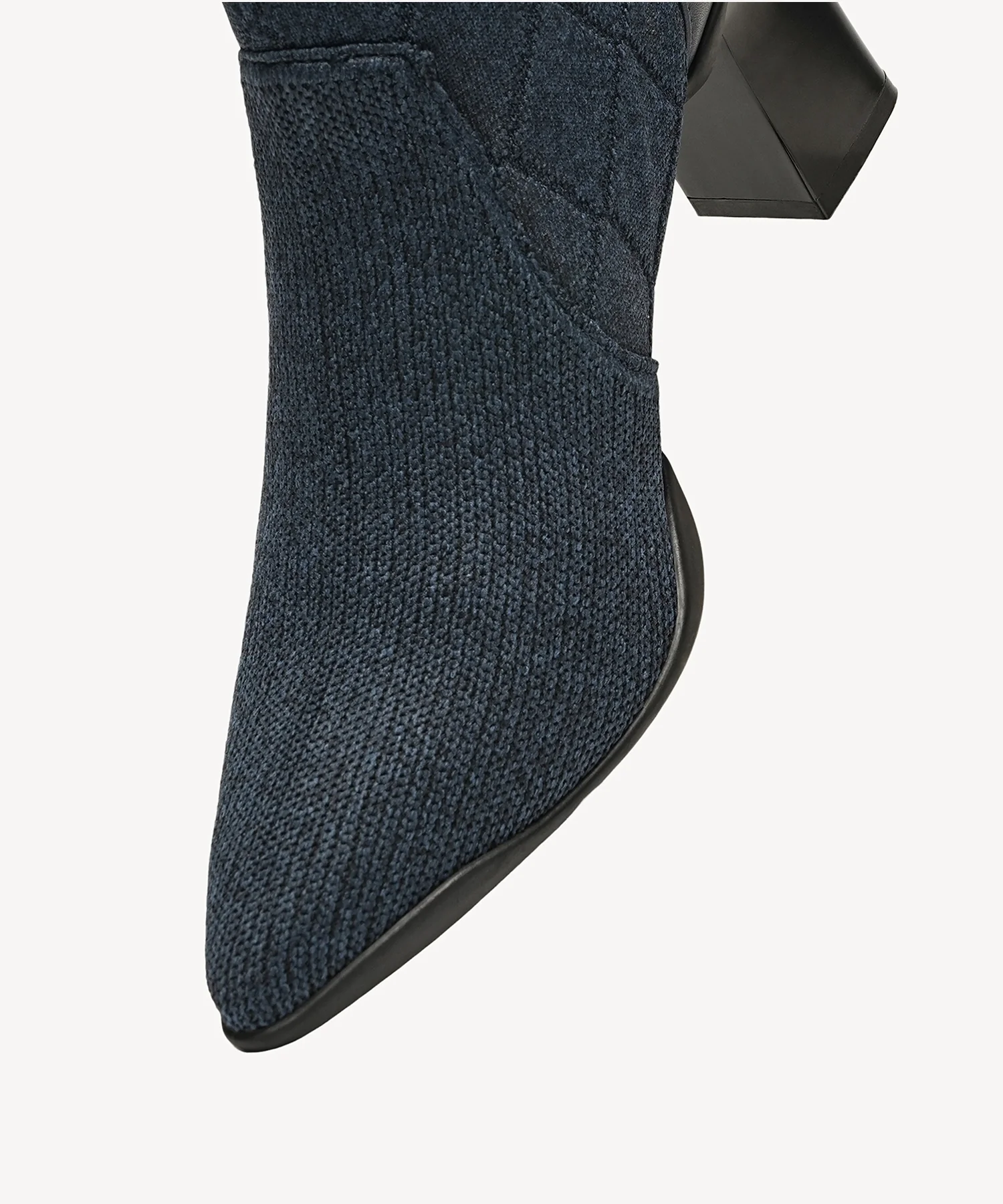 UrbanEase Pointed Toe Block Heel Ankle Boot - Image 22