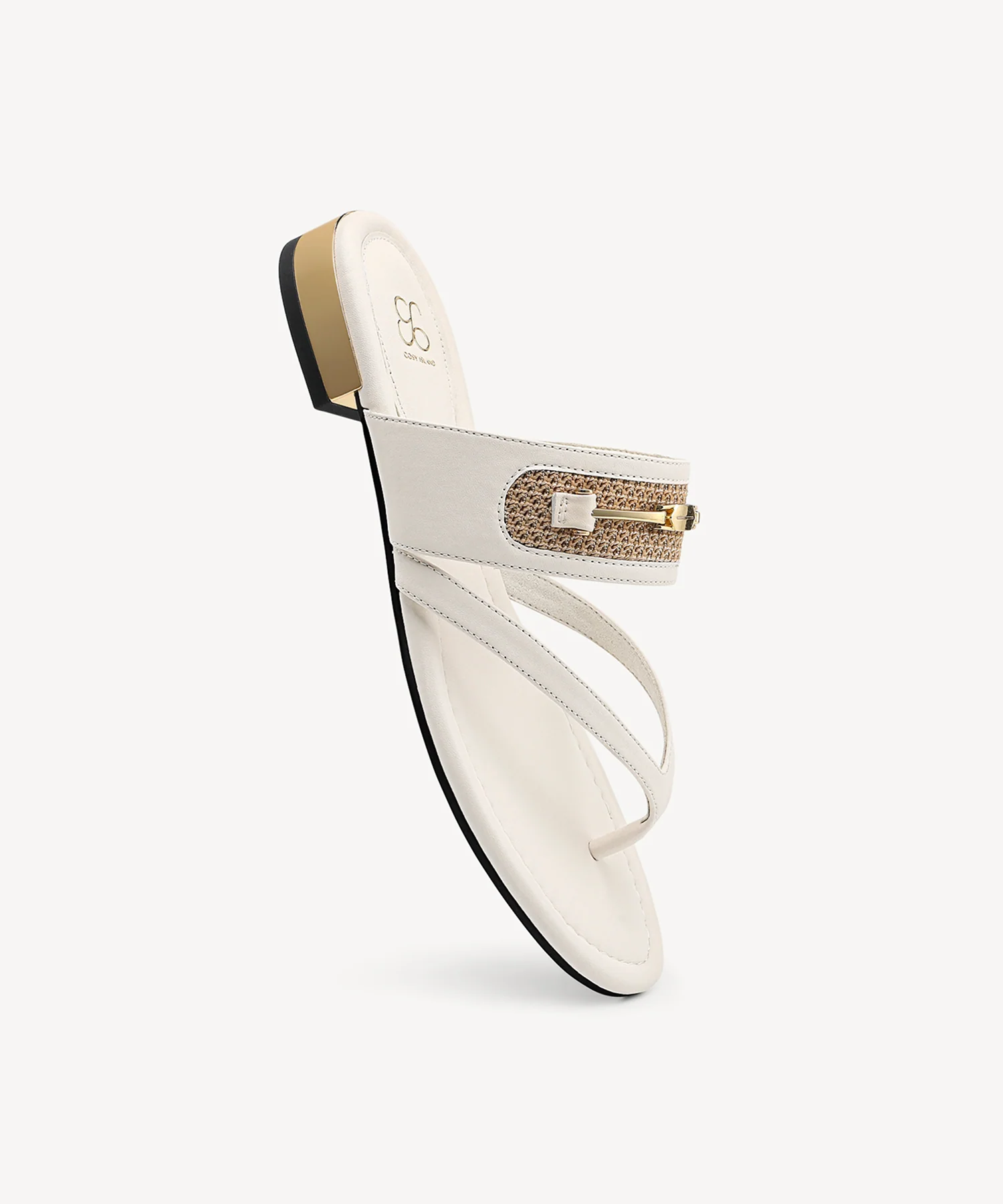 VillaStroll Toe-Post Flat Sandal - Image 15
