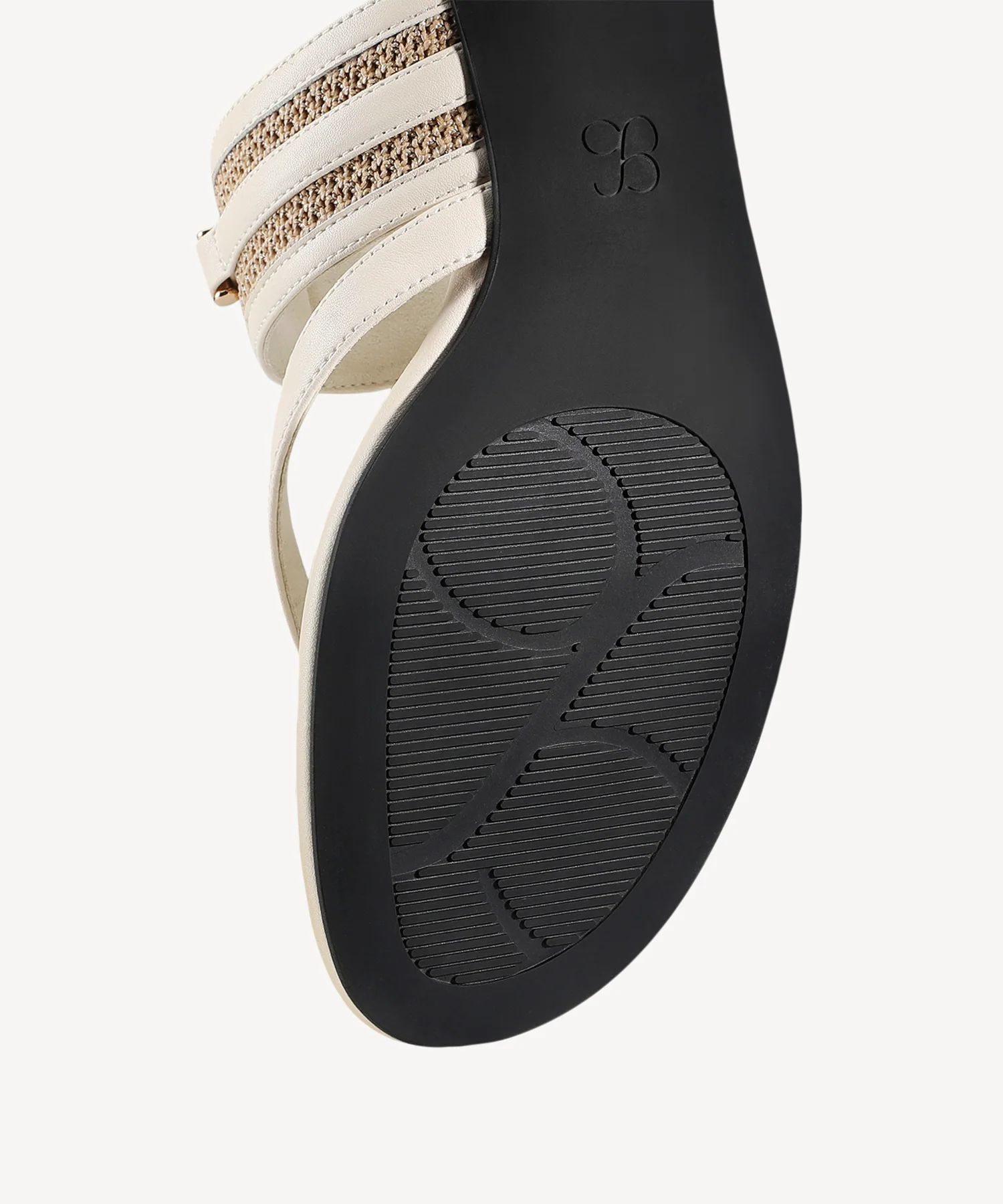 VillaStroll Toe-Post Flat Sandal - Image 18